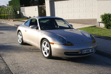 Load image into Gallery viewer, Porsche 911
