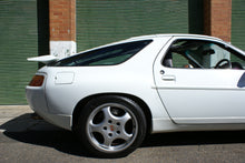Load image into Gallery viewer, Porsche 1993 928GTS