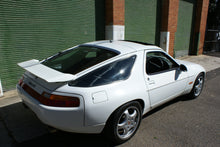 Load image into Gallery viewer, Porsche 1993 928GTS