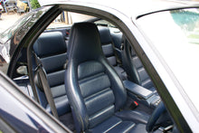 Load image into Gallery viewer, Porsche 928GTS