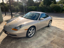 Load image into Gallery viewer, Porsche 911