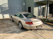 Load image into Gallery viewer, Porsche 911