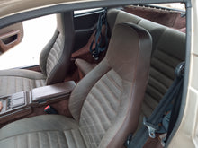 Load image into Gallery viewer, Porsche 944 1985