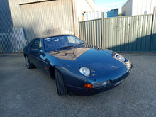 Load image into Gallery viewer, Porsche 928 S4