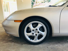 Load image into Gallery viewer, Porsche 911