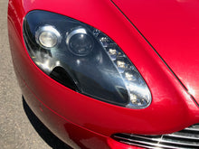 Load image into Gallery viewer, Aston Martin V8 Vantage