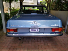 Load image into Gallery viewer, Mercedes 1972 280CE