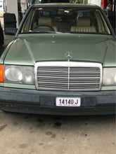 Load image into Gallery viewer, Mercedes 1990 230E