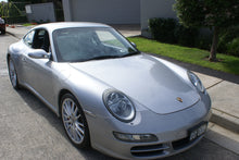 Load image into Gallery viewer, Porsche 911 997.1 Carerra 4S
