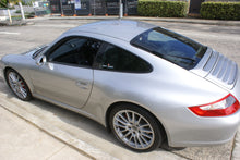 Load image into Gallery viewer, Porsche 911 997.1 Carerra 4S

