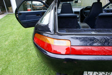 Load image into Gallery viewer, Porsche 928GTS
