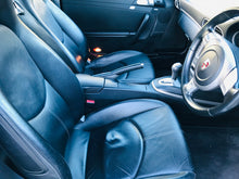 Load image into Gallery viewer, Porsche 911 997.1 Carerra 4S
