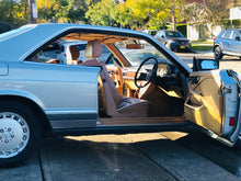 Load image into Gallery viewer, Mercedes 1983 380SEC
