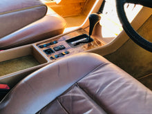 Load image into Gallery viewer, Mercedes 1983 380SEC

