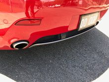Load image into Gallery viewer, Aston Martin V8 Vantage
