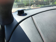 Load image into Gallery viewer, Aston Martin V8 Vantage
