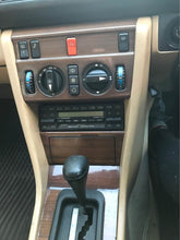 Load image into Gallery viewer, Mercedes 1990 230E
